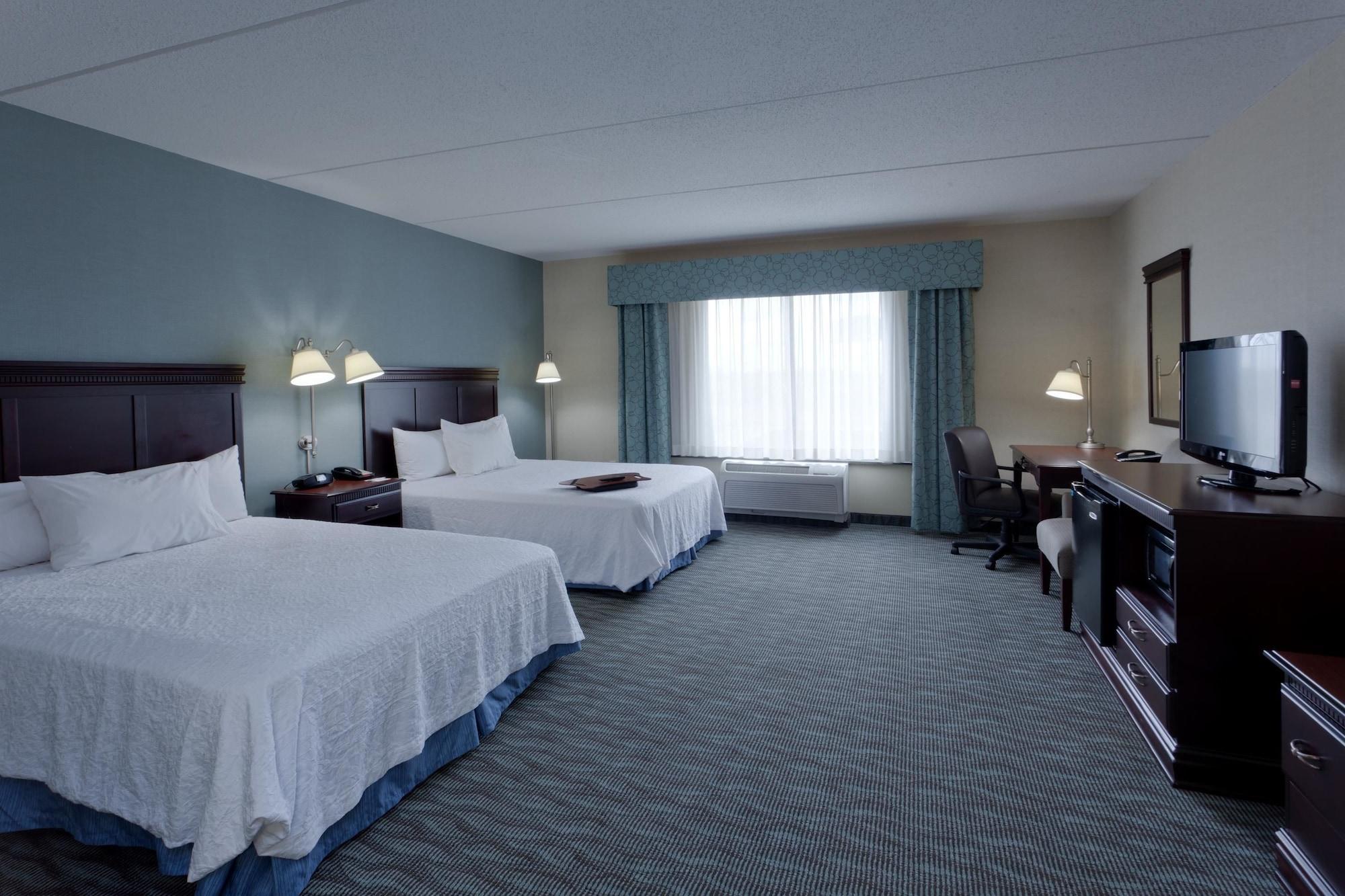 Hampton Inn & Suites By Hilton Syracuse Dewitt East Syracuse Exterior photo